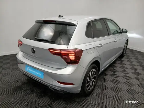 VOLKSWAGEN POLO VI - voiture d'occasion - Photo 4