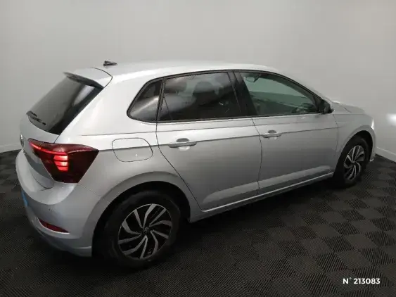 VOLKSWAGEN POLO VI - voiture d'occasion - Photo 5