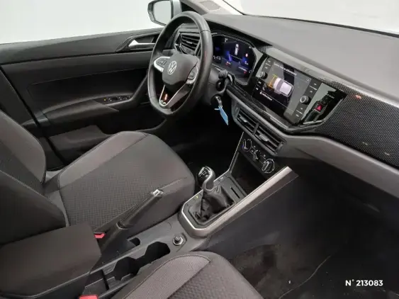 VOLKSWAGEN POLO VI - voiture d'occasion - Photo 10