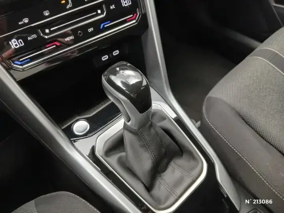 VOLKSWAGEN T-ROC - voiture d'occasion - Photo 26