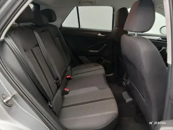 VOLKSWAGEN T-ROC - voiture d'occasion - Photo 11