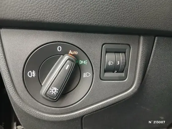 VOLKSWAGEN POLO VI - voiture d'occasion - Photo 14