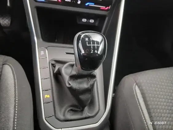 VOLKSWAGEN POLO VI - voiture d'occasion - Photo 24