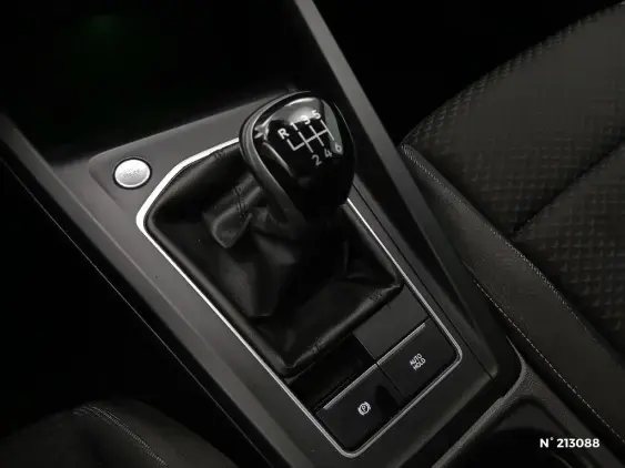 VOLKSWAGEN GOLF VIII - voiture d'occasion - Photo 27