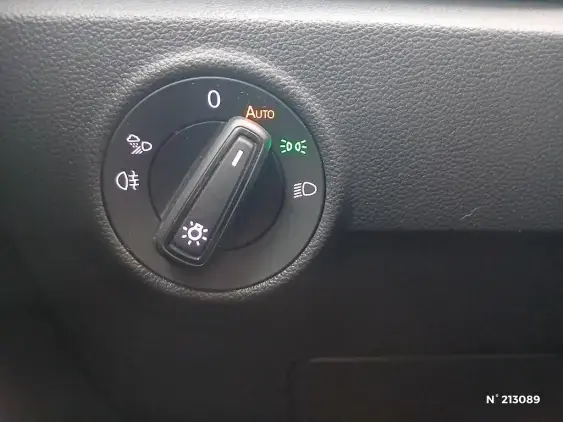 VOLKSWAGEN T-ROC - voiture d'occasion - Photo 15