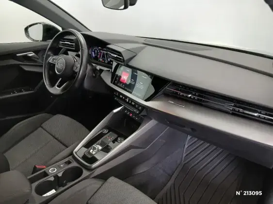 AUDI A3 BERLINE IV - voiture d'occasion - Photo 10