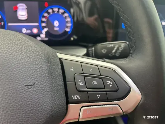 VOLKSWAGEN GOLF VIII - voiture d'occasion - Photo 27