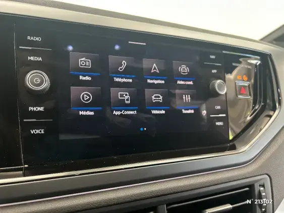 VOLKSWAGEN POLO VI - voiture d'occasion - Photo 13