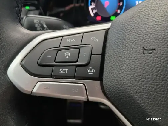 VOLKSWAGEN GOLF VIII - voiture d'occasion - Photo 24