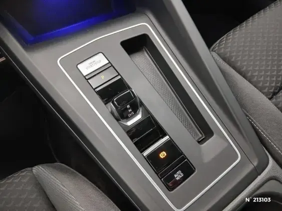 VOLKSWAGEN GOLF VIII - voiture d'occasion - Photo 27