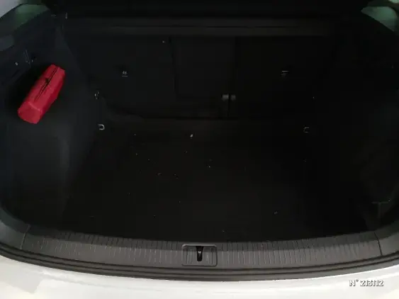 VOLKSWAGEN TIGUAN III - voiture d'occasion - Photo 7