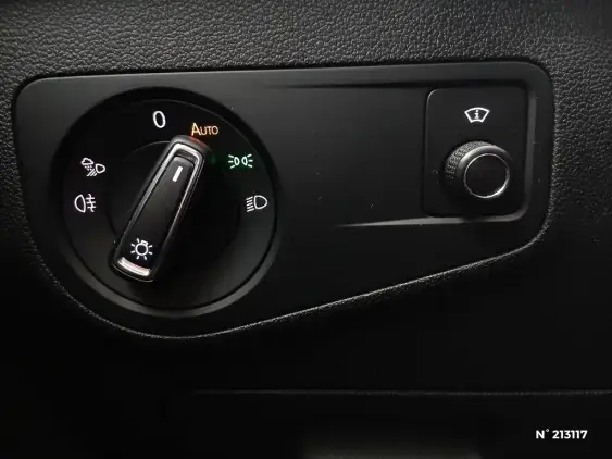 VOLKSWAGEN TIGUAN II - voiture d'occasion - Photo 15