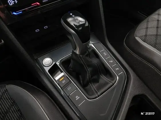 VOLKSWAGEN TIGUAN II - voiture d'occasion - Photo 27