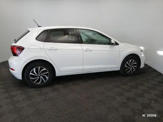 VOLKSWAGEN POLO VI - voiture d'occasion - Photo 5