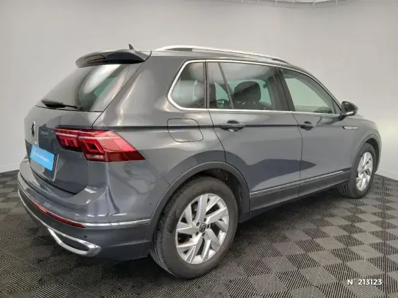 VOLKSWAGEN TIGUAN II - voiture d'occasion - Photo 4
