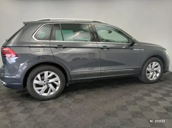 VOLKSWAGEN TIGUAN II - voiture d'occasion - Photo 5