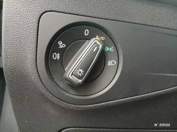 VOLKSWAGEN TIGUAN II - voiture d'occasion - Photo 13
