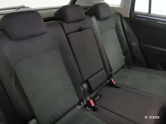 VOLKSWAGEN TIGUAN II - voiture d'occasion - Photo 9