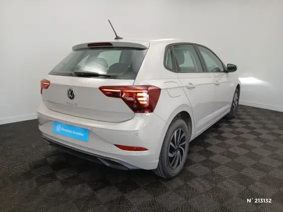 VOLKSWAGEN POLO VI - voiture d'occasion - Photo 4