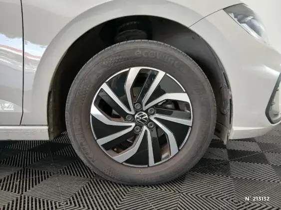 VOLKSWAGEN POLO VI - voiture d'occasion - Photo 8