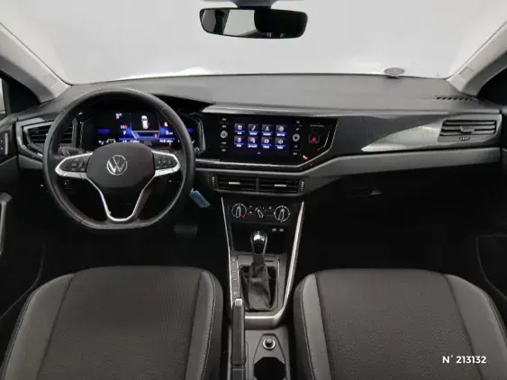 VOLKSWAGEN POLO VI - voiture d'occasion - Photo 9