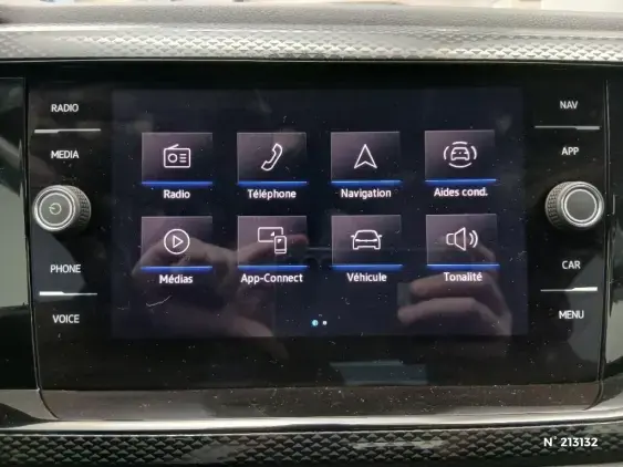 VOLKSWAGEN POLO VI - voiture d'occasion - Photo 13