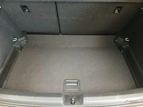 VOLKSWAGEN POLO VI - voiture d'occasion - Photo 7