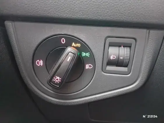 VOLKSWAGEN POLO VI - voiture d'occasion - Photo 15