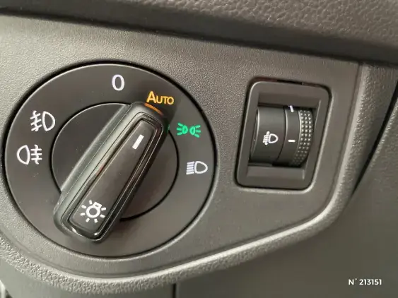 VOLKSWAGEN POLO VI - voiture d'occasion - Photo 15