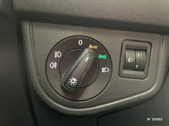 VOLKSWAGEN POLO VI - voiture d'occasion - Photo 14