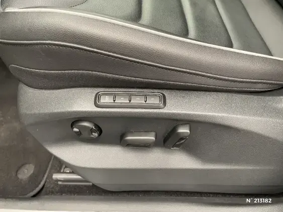 VOLKSWAGEN TIGUAN II - voiture d'occasion - Photo 23