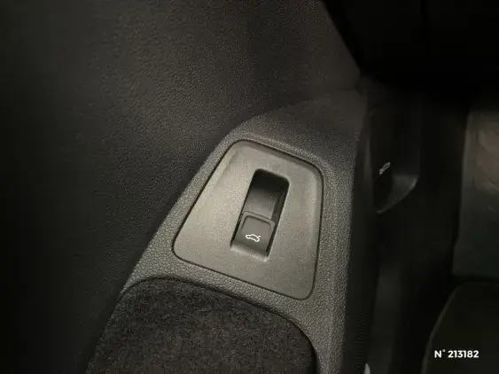 VOLKSWAGEN TIGUAN II - voiture d'occasion - Photo 26