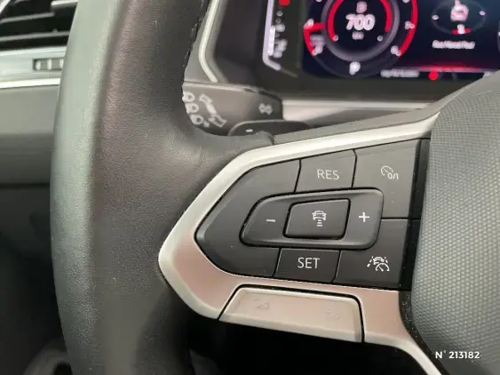 VOLKSWAGEN TIGUAN II - voiture d'occasion - Photo 29