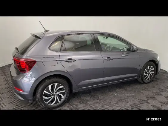 VOLKSWAGEN POLO VI - voiture d'occasion - Photo 5