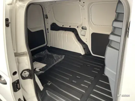 VOLKSWAGEN CADDY V - voiture d'occasion - Photo 11