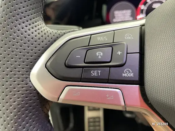 VOLKSWAGEN GOLF VIII - voiture d'occasion - Photo 21