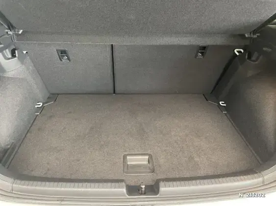 VOLKSWAGEN POLO VI - voiture d'occasion - Photo 7