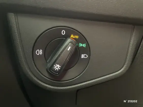 VOLKSWAGEN POLO VI - voiture d'occasion - Photo 14