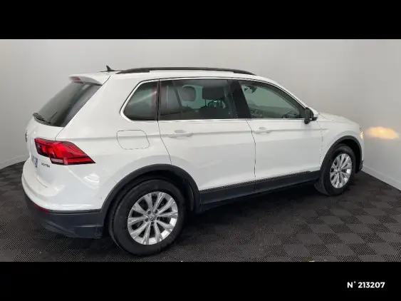 VOLKSWAGEN TIGUAN II - voiture d'occasion - Photo 5