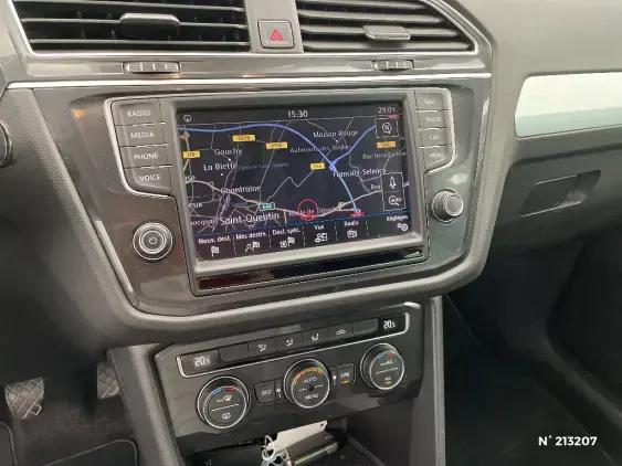 VOLKSWAGEN TIGUAN II - voiture d'occasion - Photo 13