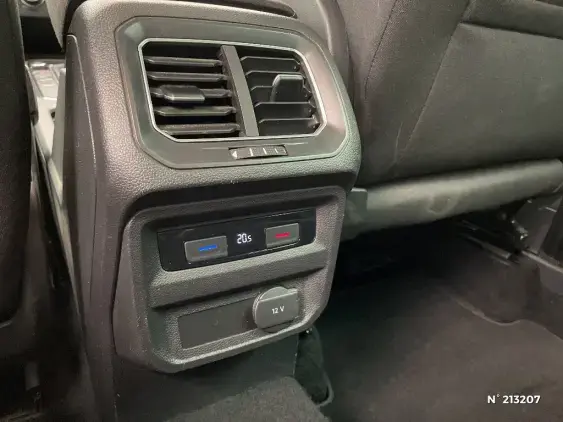 VOLKSWAGEN TIGUAN II - voiture d'occasion - Photo 22