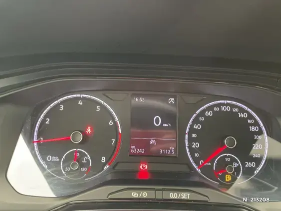 VOLKSWAGEN POLO VI - voiture d'occasion - Photo 10