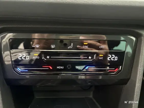 VOLKSWAGEN TIGUAN II - voiture d'occasion - Photo 13