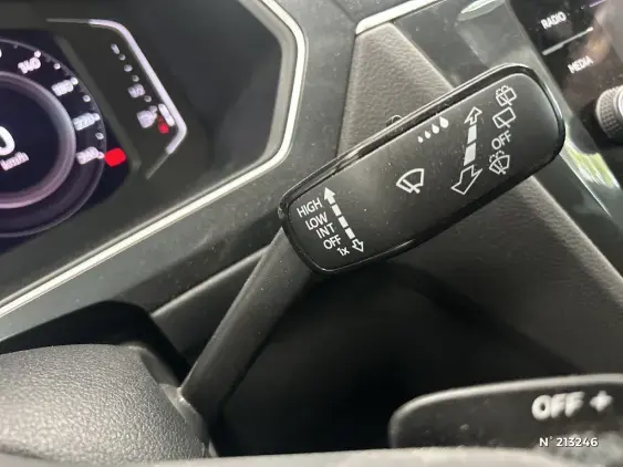 VOLKSWAGEN TIGUAN II - voiture d'occasion - Photo 30