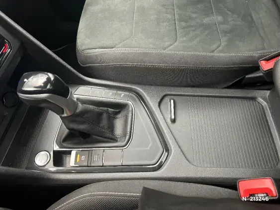 VOLKSWAGEN TIGUAN II - voiture d'occasion - Photo 32