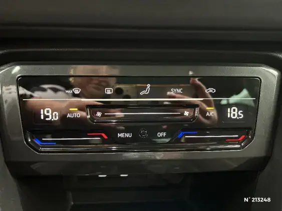 VOLKSWAGEN TIGUAN II - voiture d'occasion - Photo 15