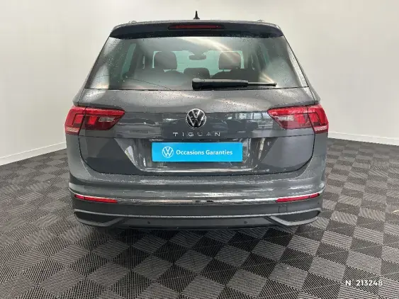 VOLKSWAGEN TIGUAN II - voiture d'occasion - Photo 6