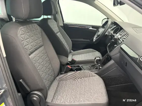 VOLKSWAGEN TIGUAN II - voiture d'occasion - Photo 10