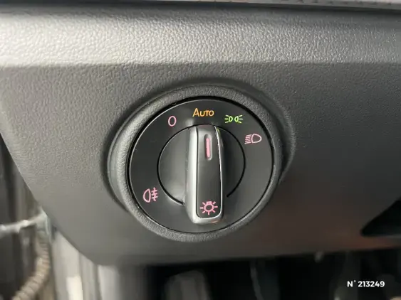 VOLKSWAGEN UP - voiture d'occasion - Photo 15