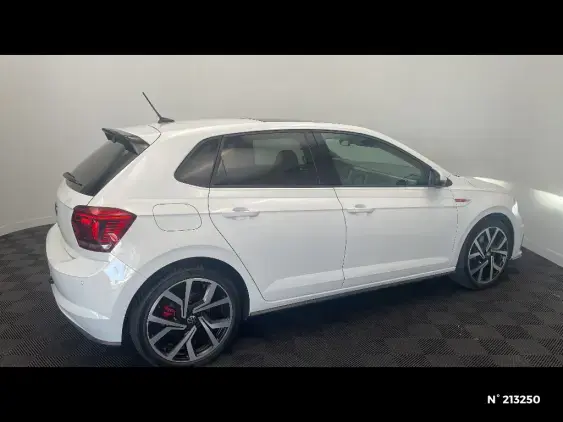 VOLKSWAGEN POLO VI - voiture d'occasion - Photo 5